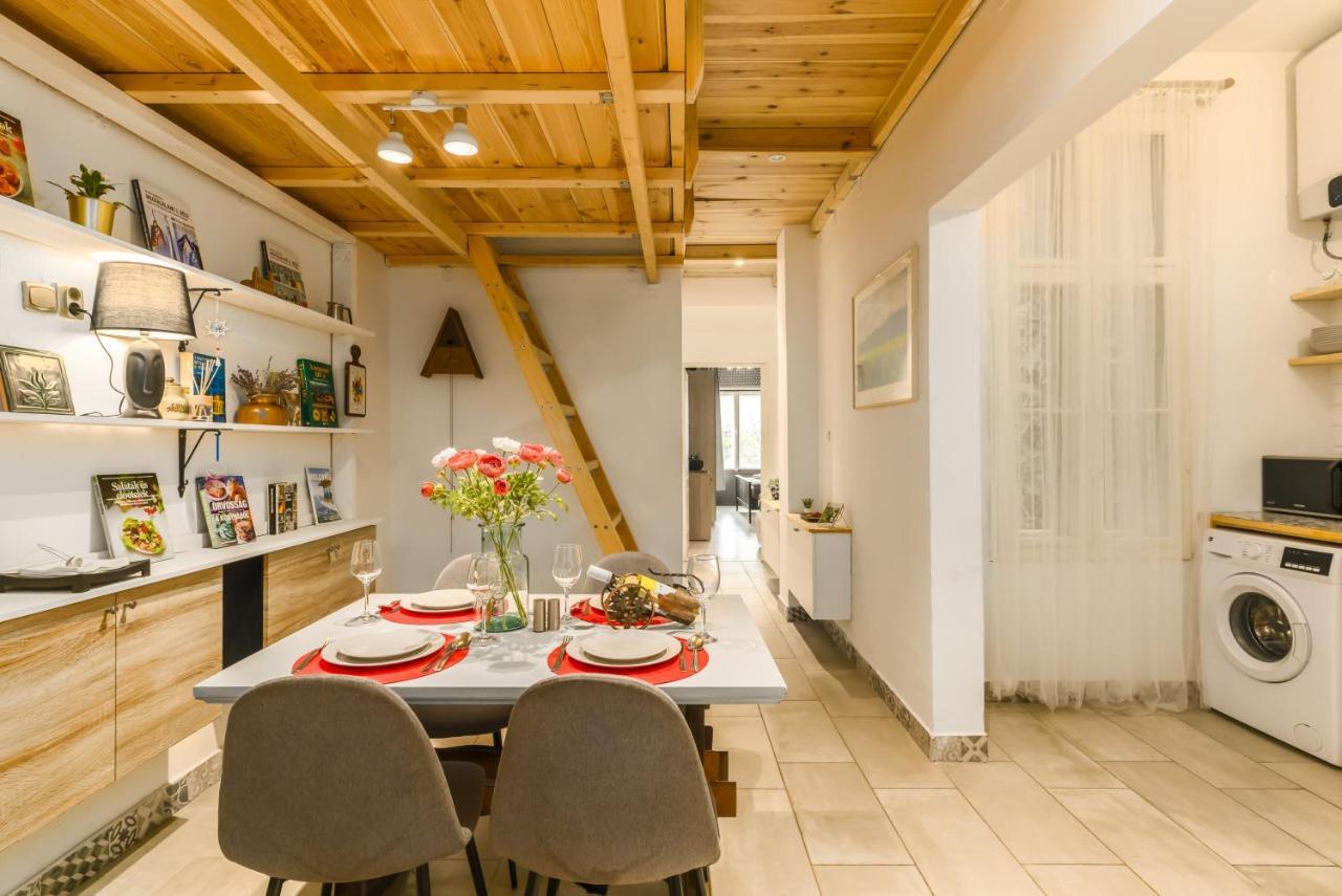 Westend Apartment Budapest Bagian luar foto