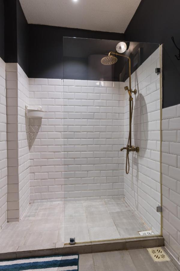 Westend Apartment Budapest Bagian luar foto